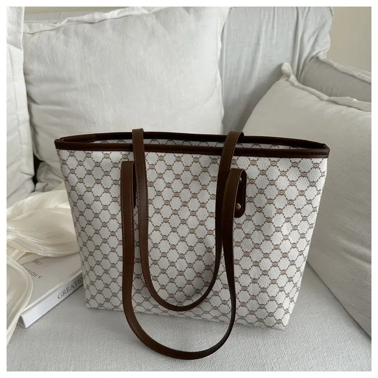 Women's Cross-border Patterned Shoulder Bag 2025 Spring — feature 8