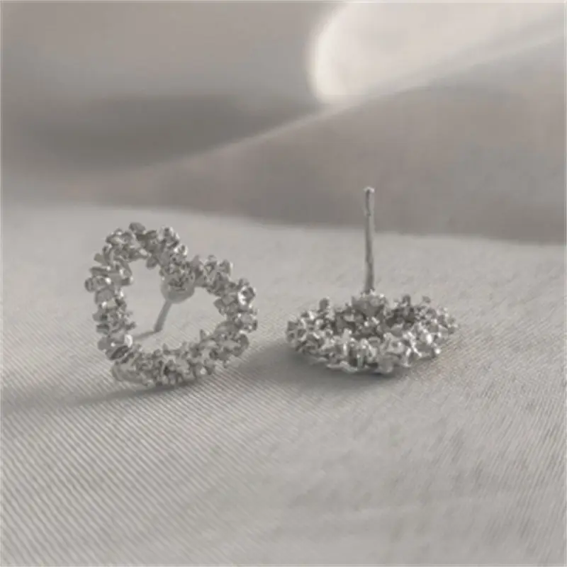 Sweet Hollow Heart Earrings Women Silver Peach Light Luxury - Image 3