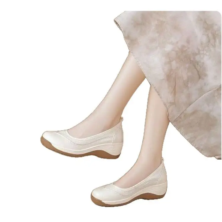 Explosions Soft Sole Comfortable Mother Rocking Women's Shoes 2025 Spring and Summer New Breathable Casual Shallow Mouth Single Shoes Lazy Shoes - Image 7