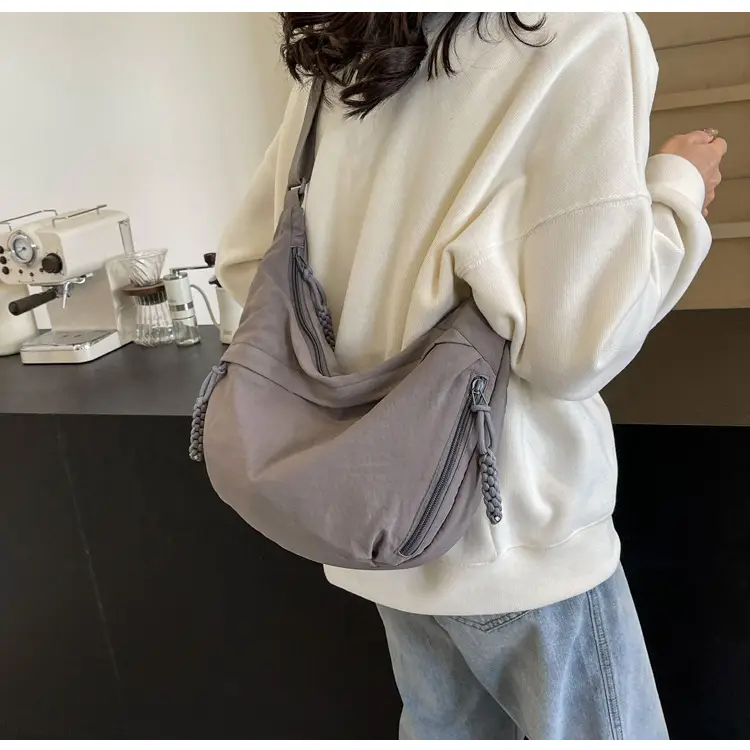 Japanese Style Crossbody Bag Large Capacity Solid Color — feature 35