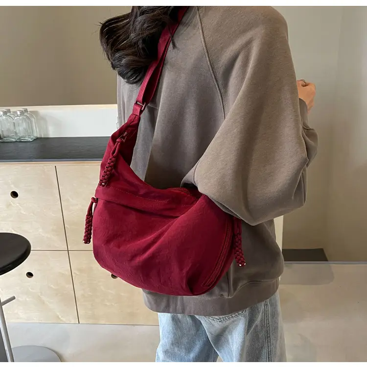 Japanese Style Crossbody Bag Large Capacity Solid Color — feature 42