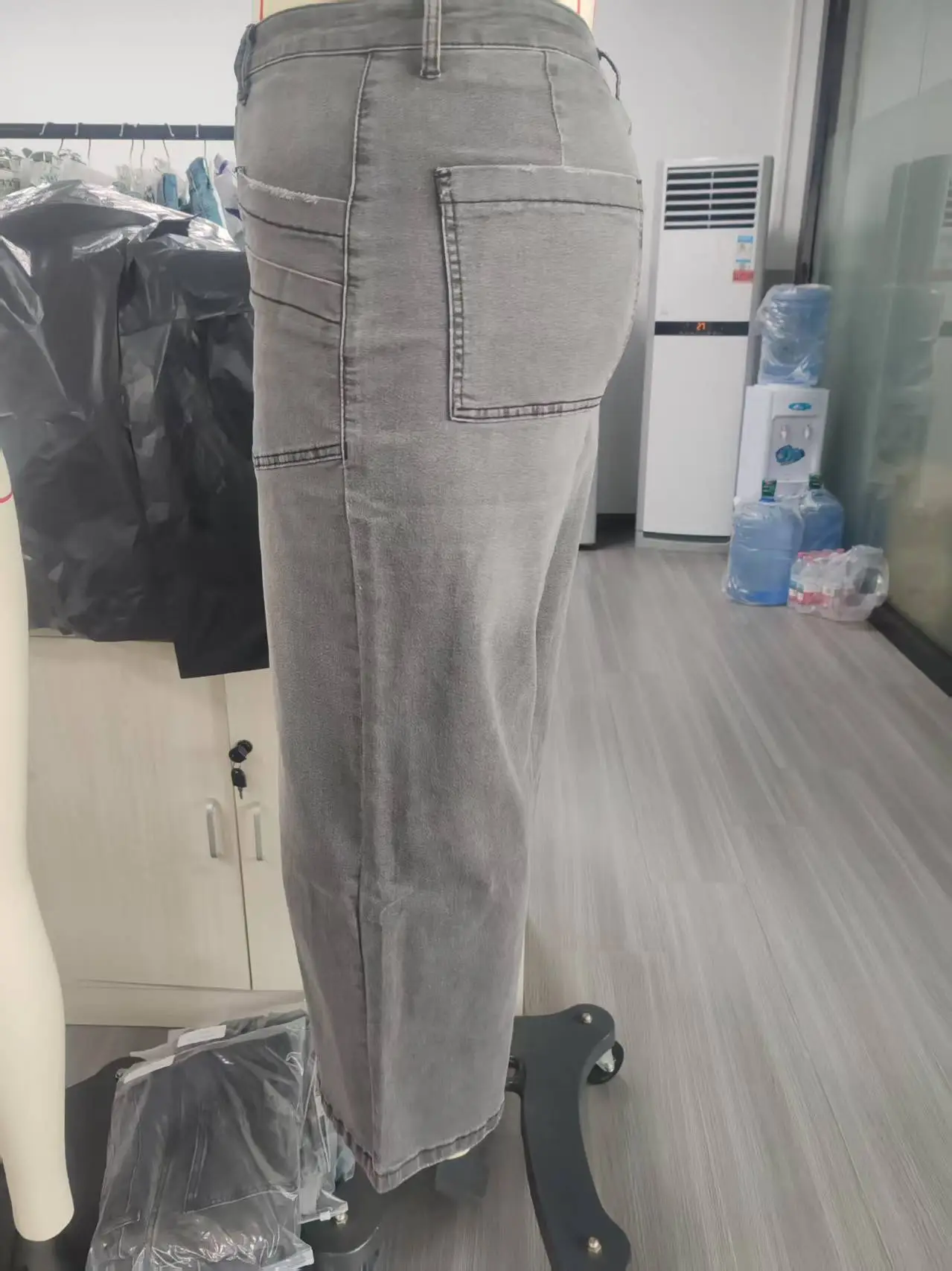Dark Blue Wide Leg Culottes Jeans for Women New Spring — feature 21