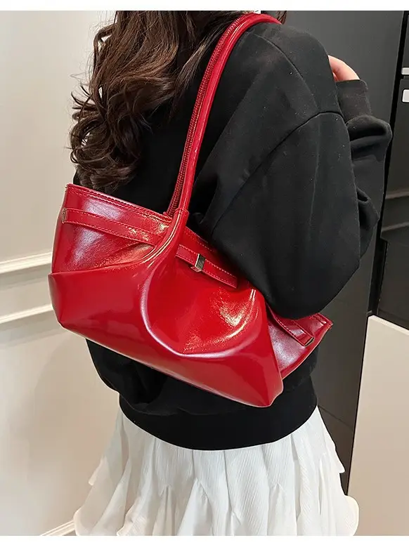 Silver Pleated Shoulder Bag for Women 2026 - Image 8