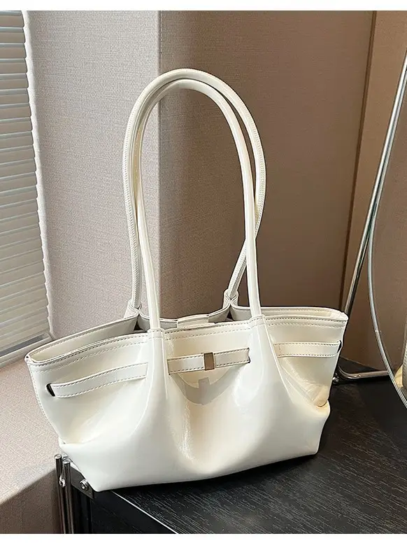 Silver Pleated Shoulder Bag for Women 2026 - Image 10