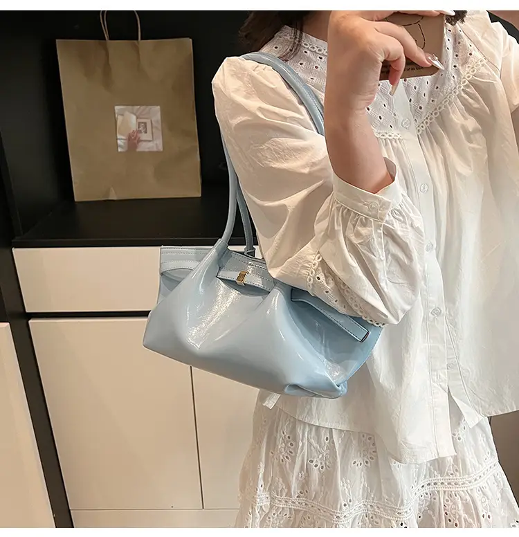 Silver Pleated Shoulder Bag for Women 2026 — feature 26