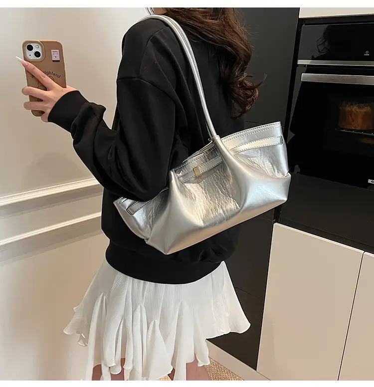 Silver Pleated Shoulder Bag for Women 2026 — feature 33