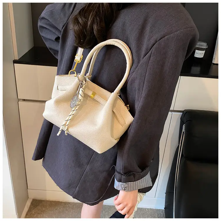 Women's Cream Pleated Crossbody Tote Bag 2025 — feature 17