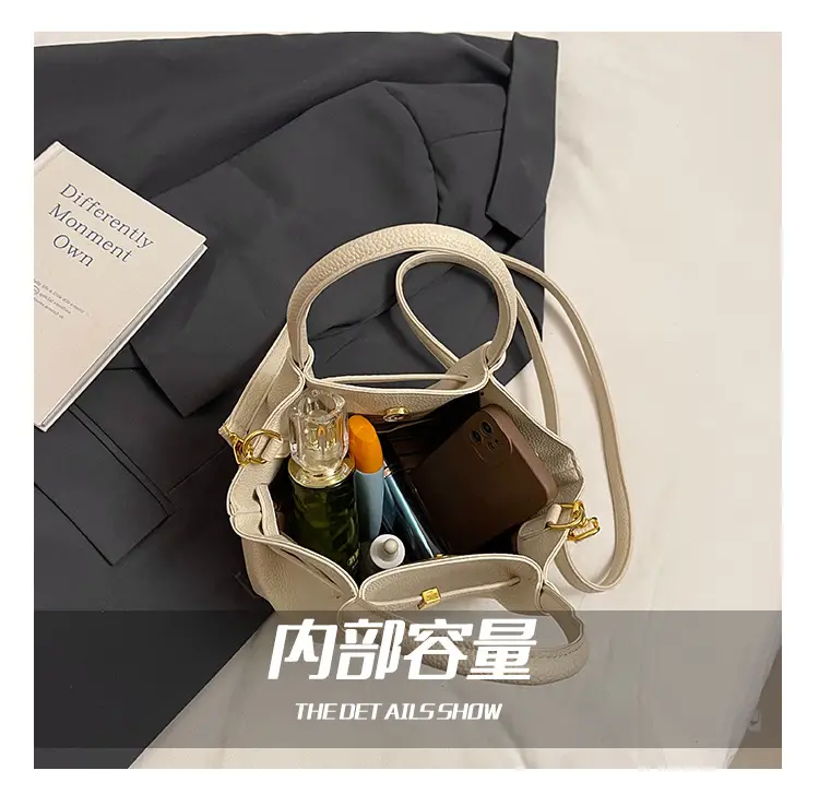 Women's Cream Pleated Crossbody Tote Bag 2025 — feature 7
