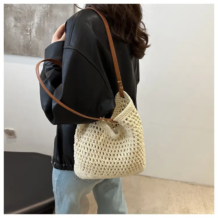 Women's Woven Straw Shoulder Bag Large Capacity New 2025 — feature 11