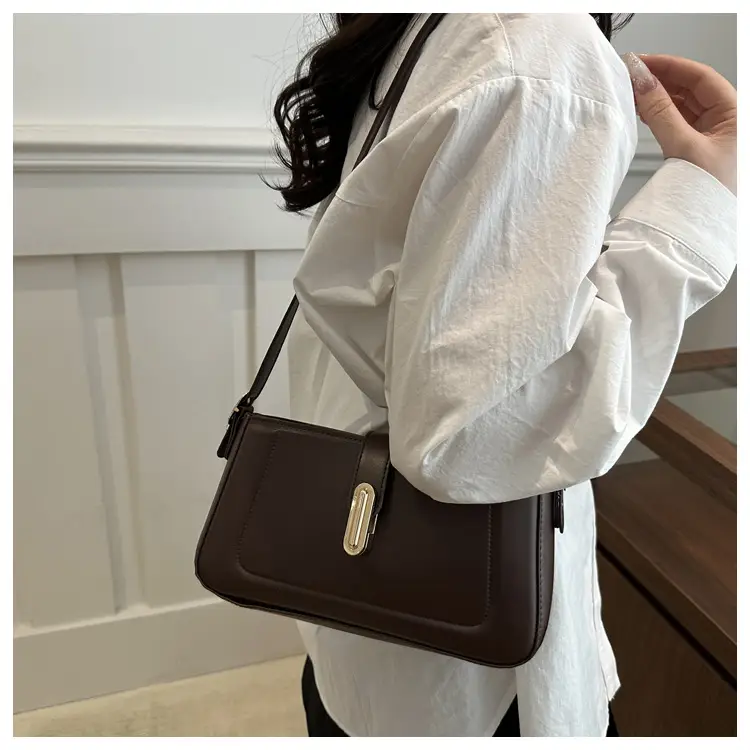 White Minimalist Crossbody Bag with Lock Buckle — feature 17