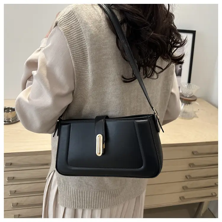 White Minimalist Crossbody Bag with Lock Buckle — feature 22