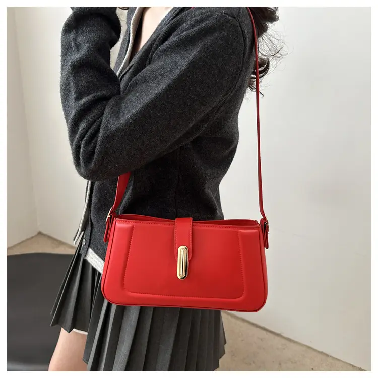White Minimalist Crossbody Bag with Lock Buckle — feature 9