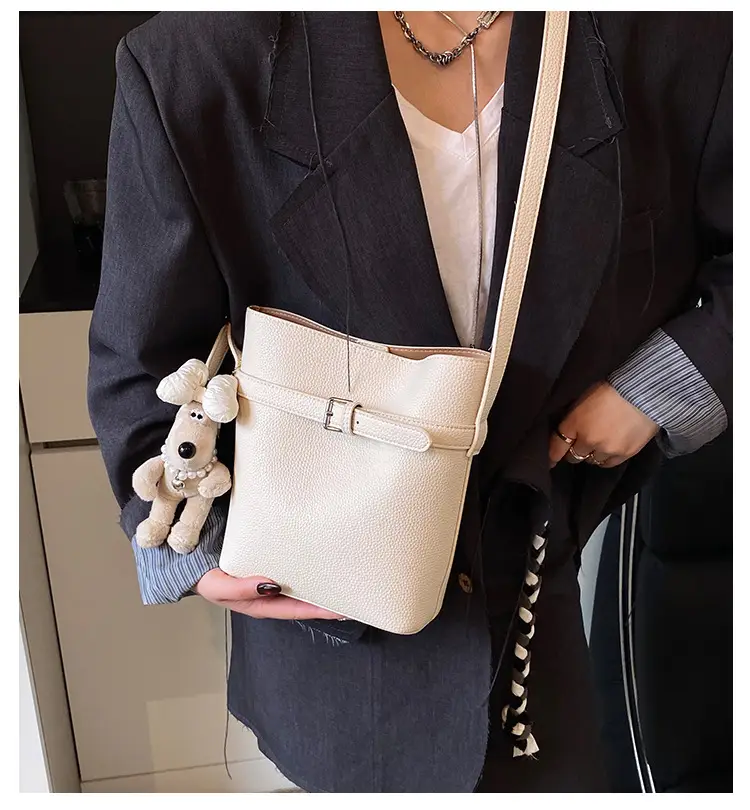 Women's Beige Leather Shoulder Bag with Crossbody Strap — feature 1