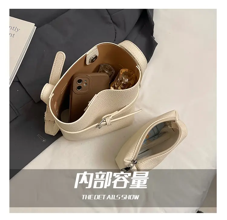 Women's Beige Leather Shoulder Bag with Crossbody Strap — feature 3