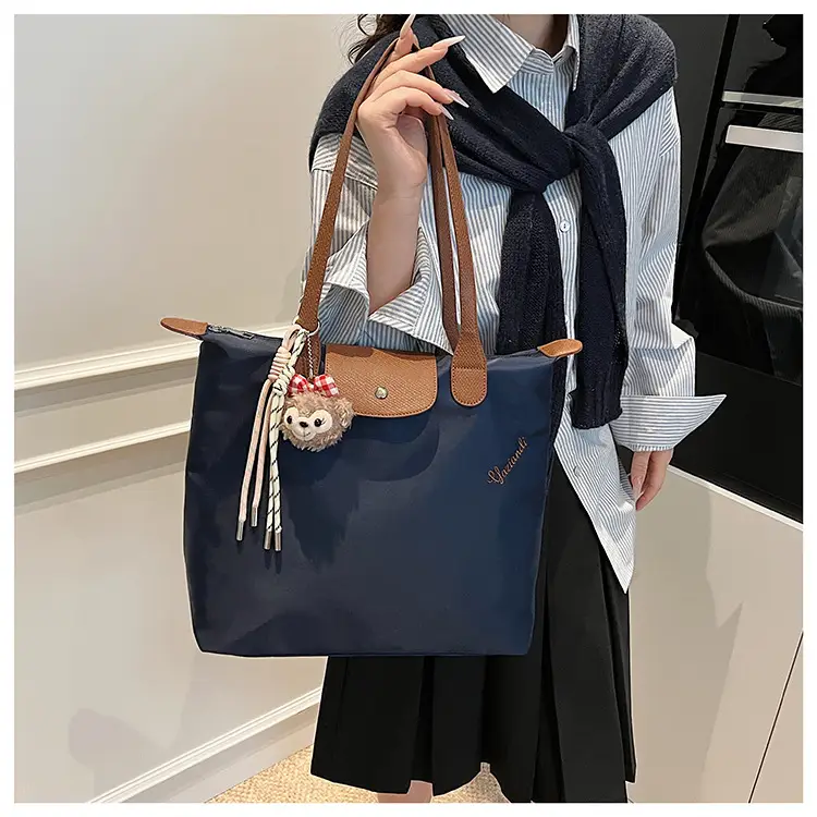 French Hand Carrying Dragon Bag Women's 2025 New — feature 16