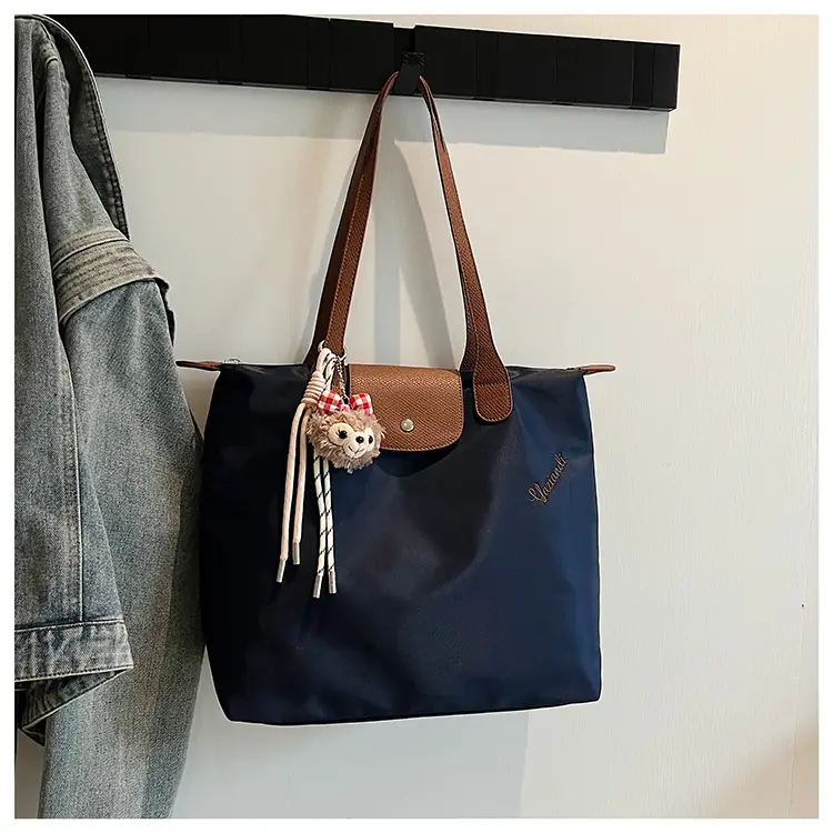 French Hand Carrying Dragon Bag Women's 2025 New — feature 30