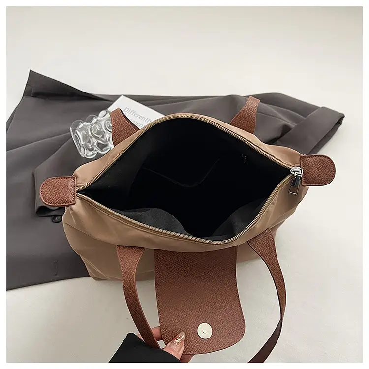French Hand Carrying Dragon Bag Women's 2025 New — feature 9