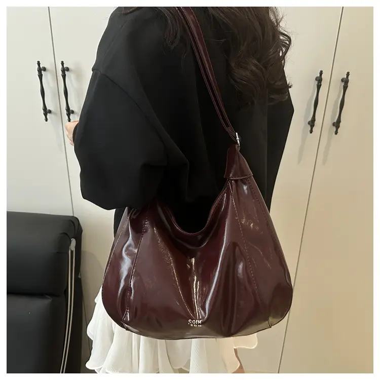 Pink Leather Shoulder Bag for Women 2025 — feature 18