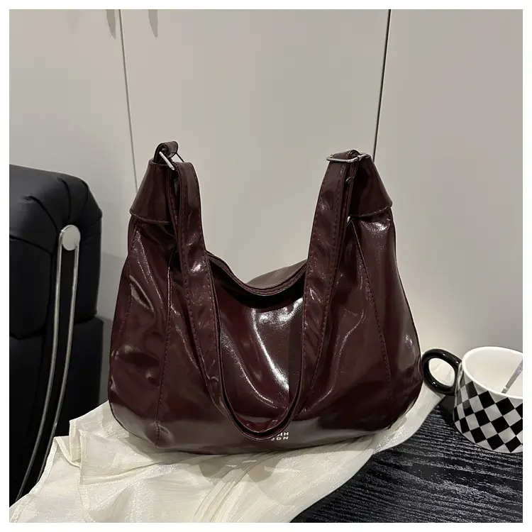 Pink Leather Shoulder Bag for Women 2025 — feature 23
