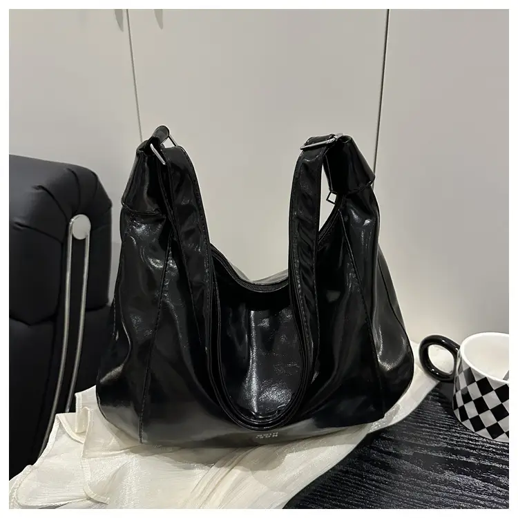 Pink Leather Shoulder Bag for Women 2025 — feature 25
