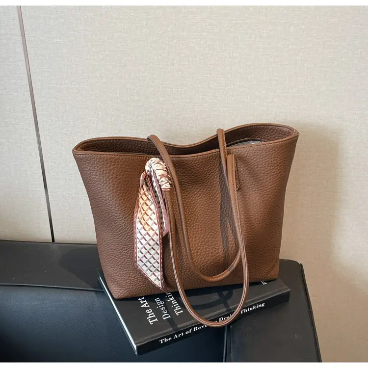 Women's Brown Leather Shoulder Bag Large Capacity 2025 — feature 30