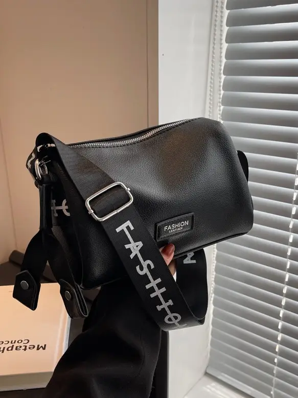 Women's Crossbody Bag Black White 2025 Niche Design - Image 6