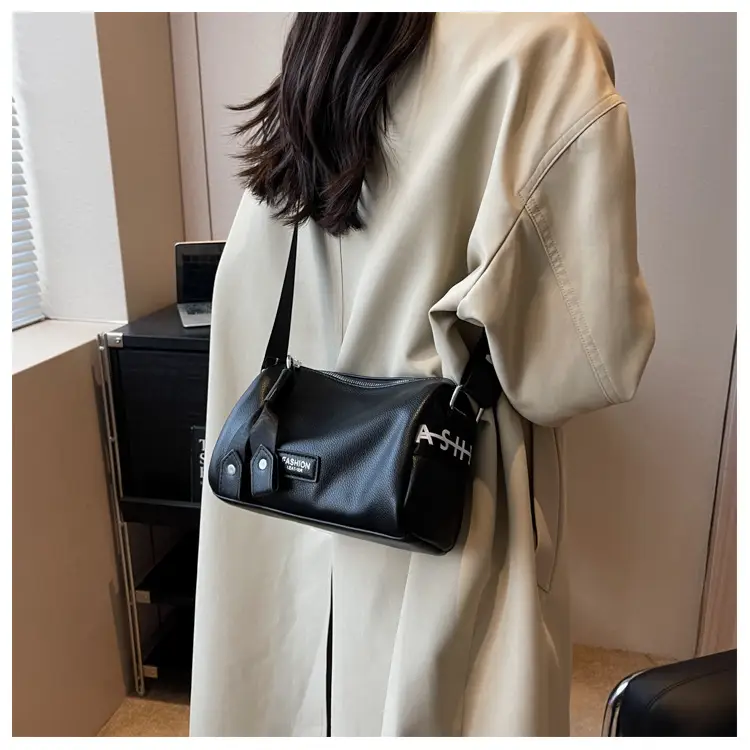 Women's Crossbody Bag Black White 2025 Niche Design — feature 17