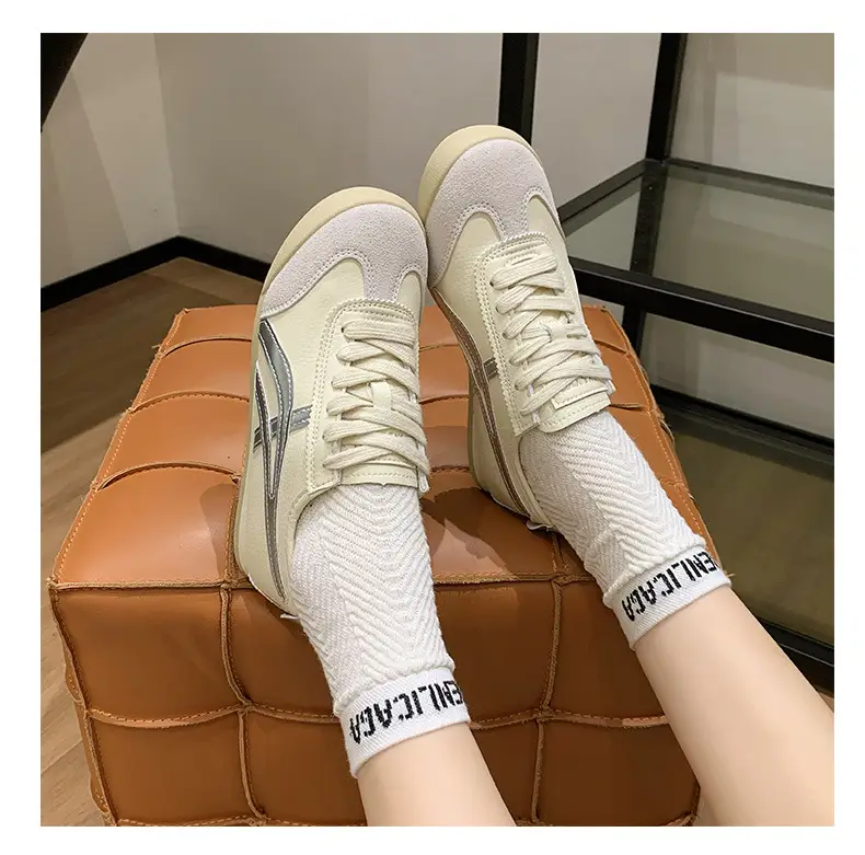 Women's Vintage German Training Shoes White Soft Sole — feature 21