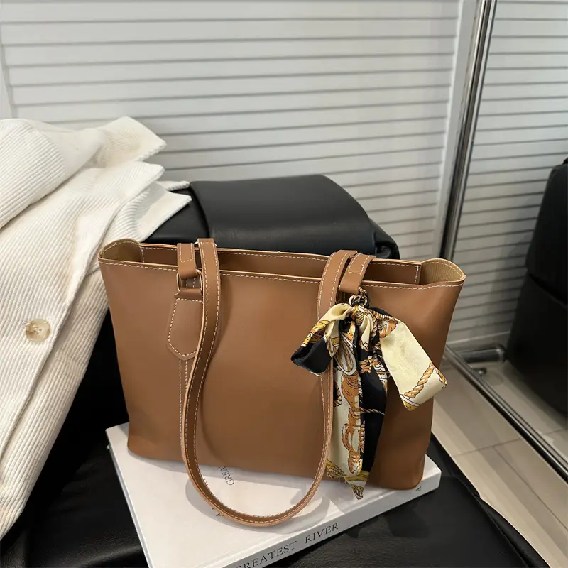 Women's Korean Style Soft Leather Tote Bag Beige 2025 - Image 8