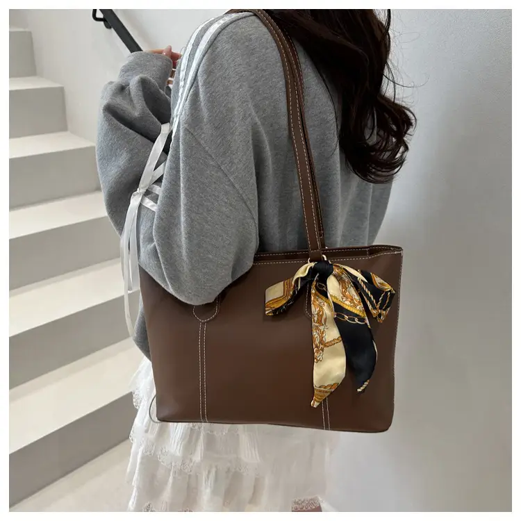 Women's Korean Style Soft Leather Tote Bag Beige 2025 — feature 14