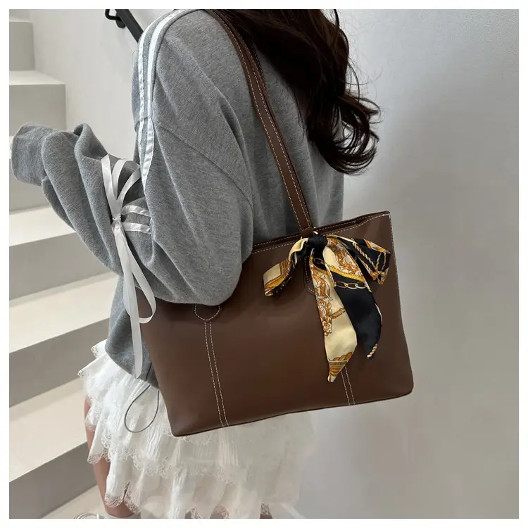 Women's Korean Style Soft Leather Tote Bag Beige 2025 — feature 15