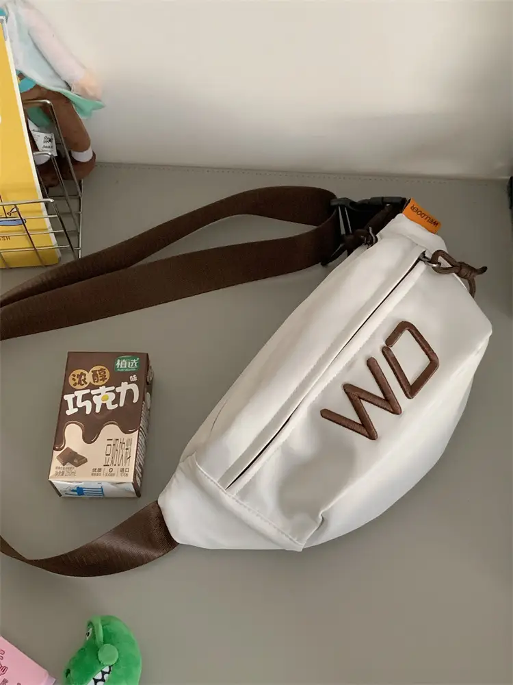 Korean Letter Crossbody Bag Women White Large Capacity — feature 10