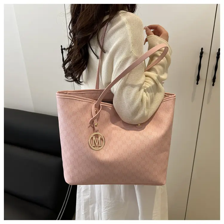 Women's Monogram Check Tote Bag Large Capacity Shoulder Bag — feature 16