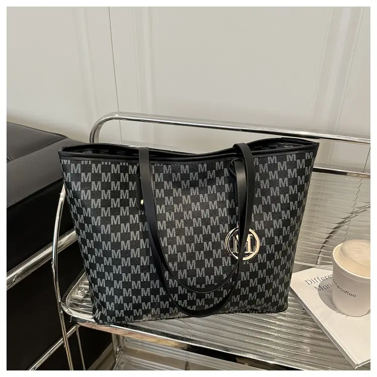 Women's Monogram Check Tote Bag Large Capacity Shoulder Bag — feature 24