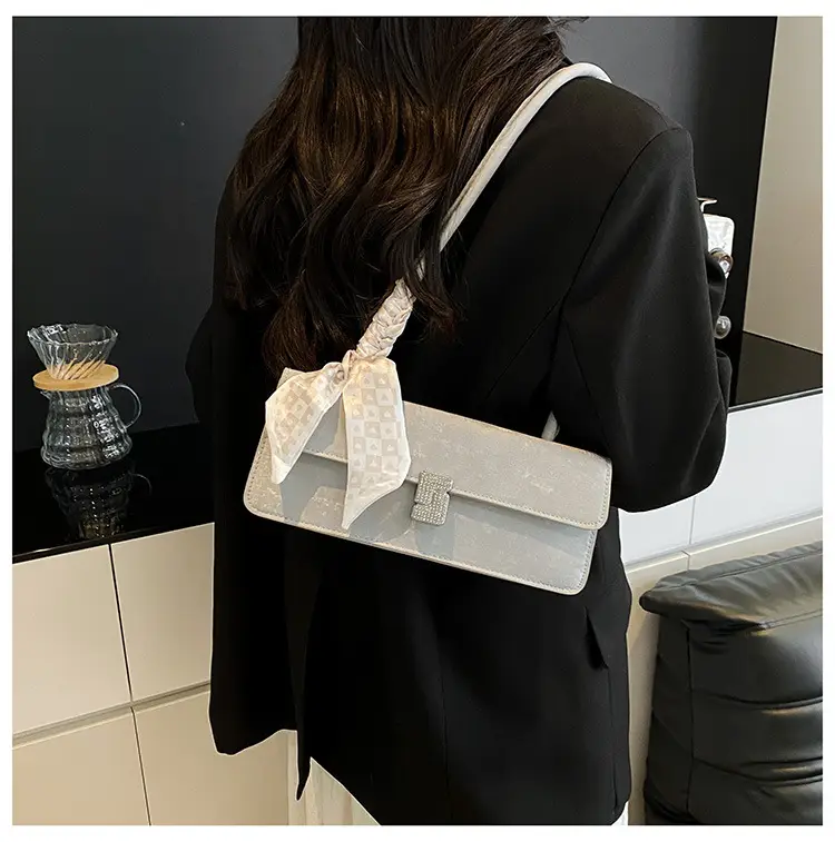 Women's Silk Scarf Shoulder Bag Cream 2025 Spring Summer — feature 17