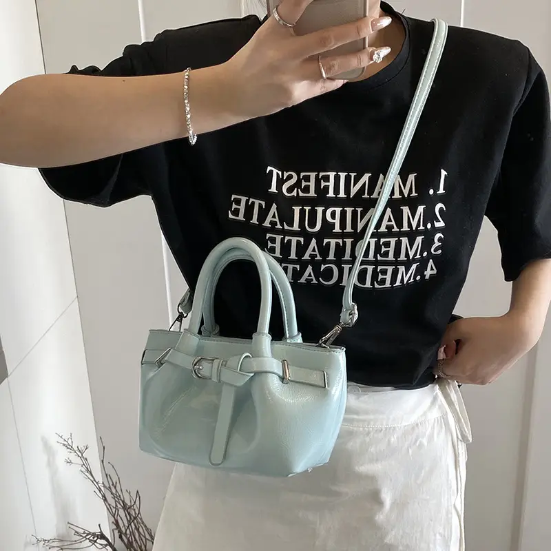 Black Pleated Leather Handbag for Women 2025 - Image 7