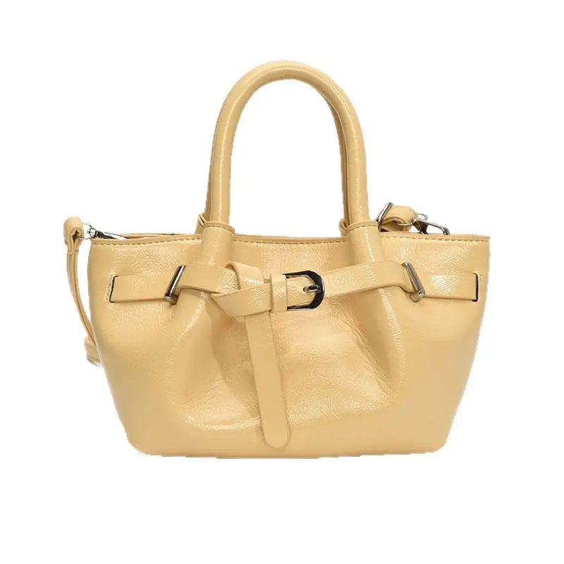 Black Pleated Leather Handbag for Women 2025 - Image 10