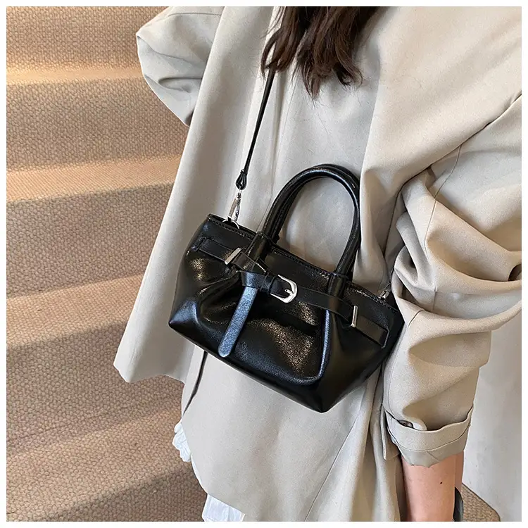 Black Pleated Leather Handbag for Women 2025 — feature 24