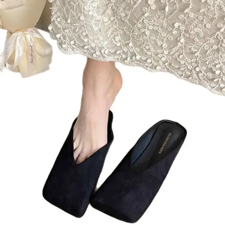 French-Style Casual Closed-Toe Half-Slippers for Women, 2026 New Model, Flat-Soled Niche Square-Toe Velvet Soft-Soled Mules - Image 5