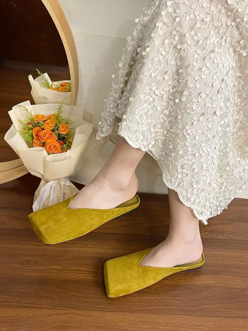 French-Style Casual Closed-Toe Half-Slippers for Women, 2026 New Model, Flat-Soled Niche Square-Toe Velvet Soft-Soled Mules — feature 11