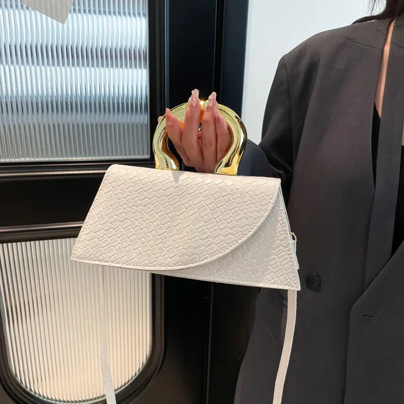 Irregular Woven Shoulder Bag 2024 Western Style