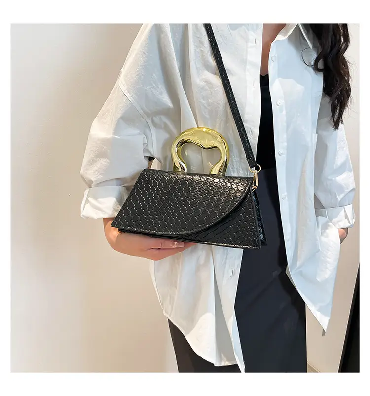 Irregular Woven Shoulder Bag 2024 Western Style — feature 22