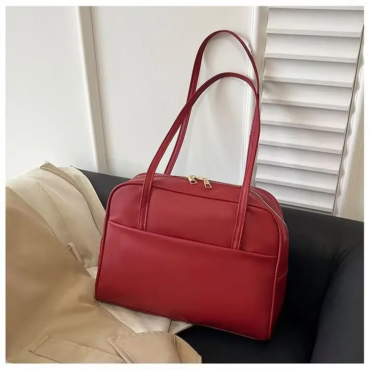 Korean Style Large Capacity Shoulder Bag Women's Autumn Winter 205 New Retro Underarm Bag All-match Large Capacity Tote Bag - Image 2