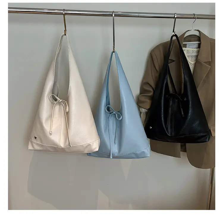 Light Blue Lazy Wind Women's Shoulder Tote Bag — feature 11