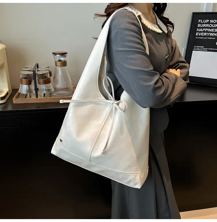 Light Blue Lazy Wind Women's Shoulder Tote Bag — feature 14