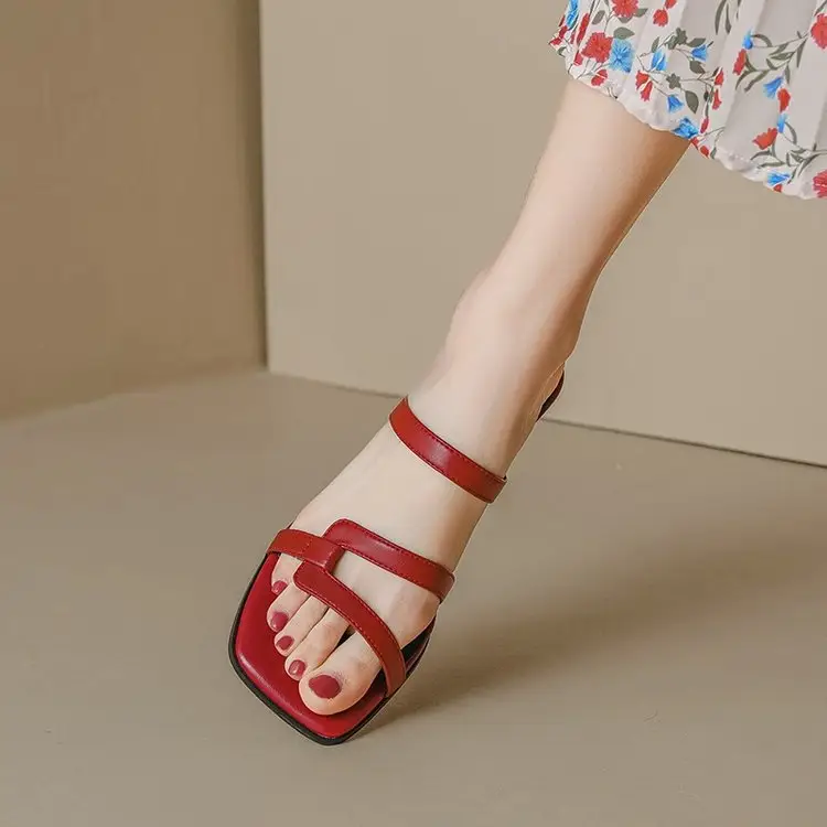 Vintage Red Chunky Heel Sandals for Women 2025 — feature 12