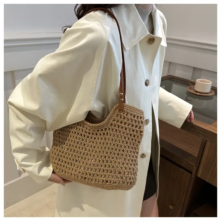Women Woven Straw Shoulder Bag Large Capacity 2025 — feature 10