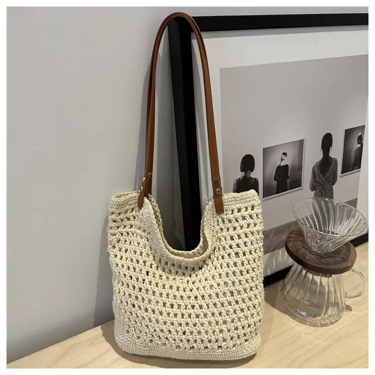 Women Woven Straw Shoulder Bag Large Capacity 2025 — feature 12