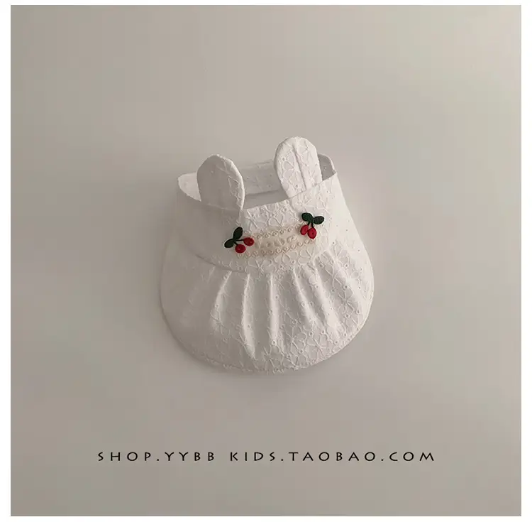 Baby Sun Hat with Sweet Duck Tongue & Lace Trim — feature 11