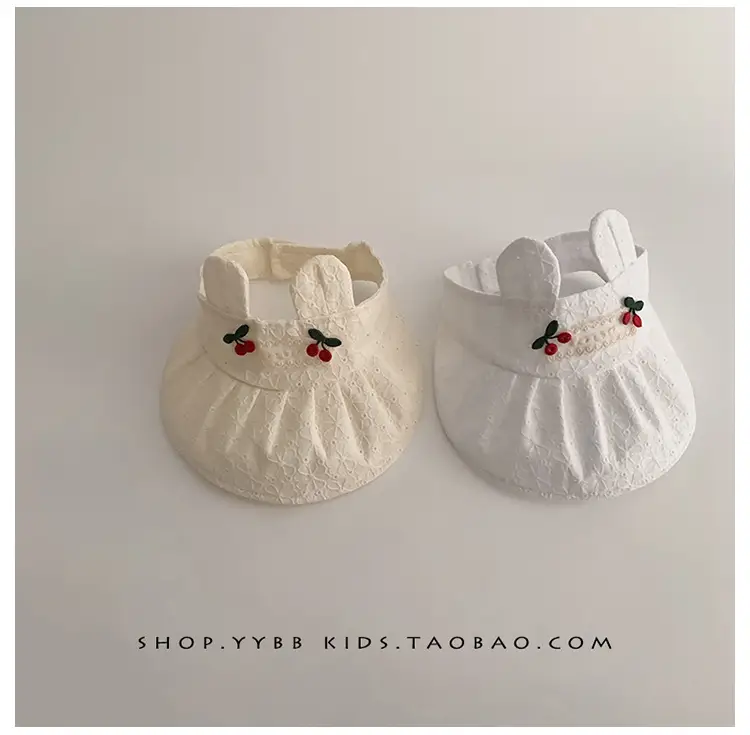 Baby Sun Hat with Sweet Duck Tongue & Lace Trim — feature 4